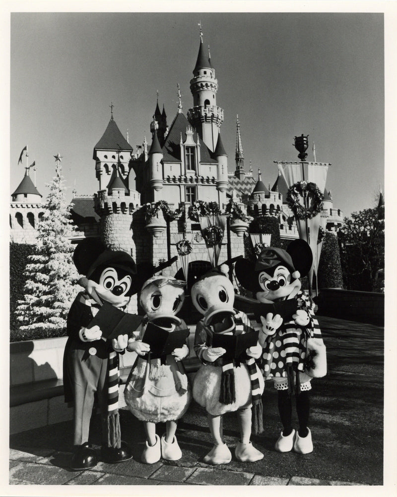 Disney Publicity Photo (1980s): Happy Holidays From Disneyland