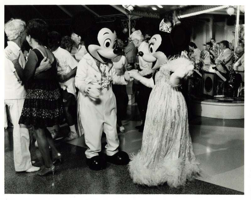 Disney Publicity Photo (1990): Mickey and Minnie
